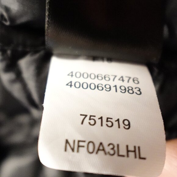 The North Face Thermoball Trekker Vest women's medium black - Picture 14 of 14